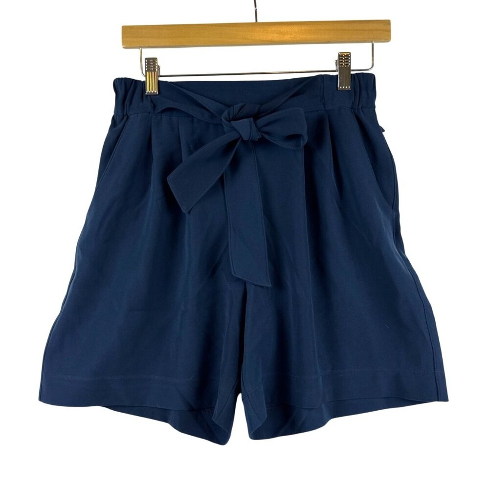 Lululemon Noir High Waist Shorts Womens 6 Navy Tie Front Athleisure Casual